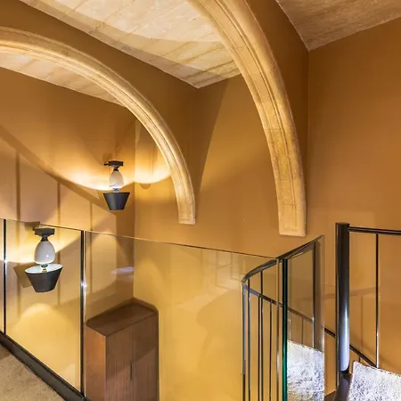 House Of W * La Valeta