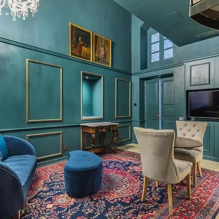 House Of W * La Valeta