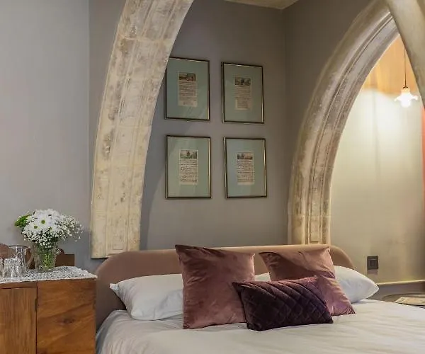 Apartment House Of W Valletta