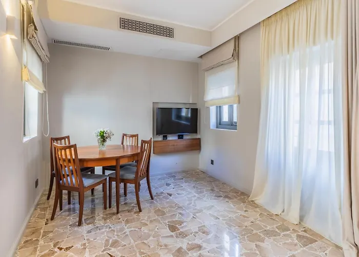 Apartment House Of W *